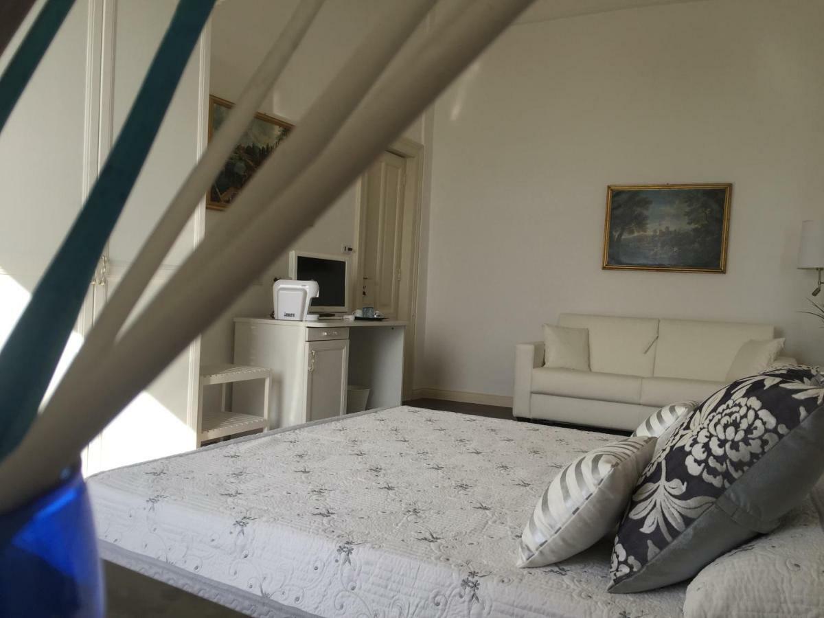 B&B Di Mare E D'Azzurro Salerno Exteriér fotografie