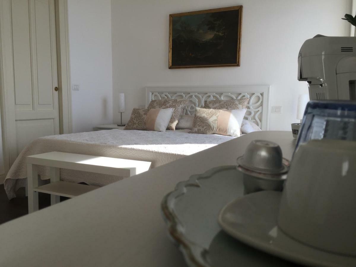 B&B Di Mare E D'Azzurro Salerno Exteriér fotografie