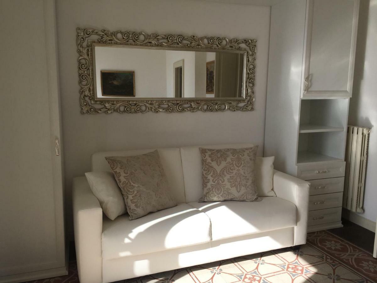 B&B Di Mare E D'Azzurro Salerno Exteriér fotografie