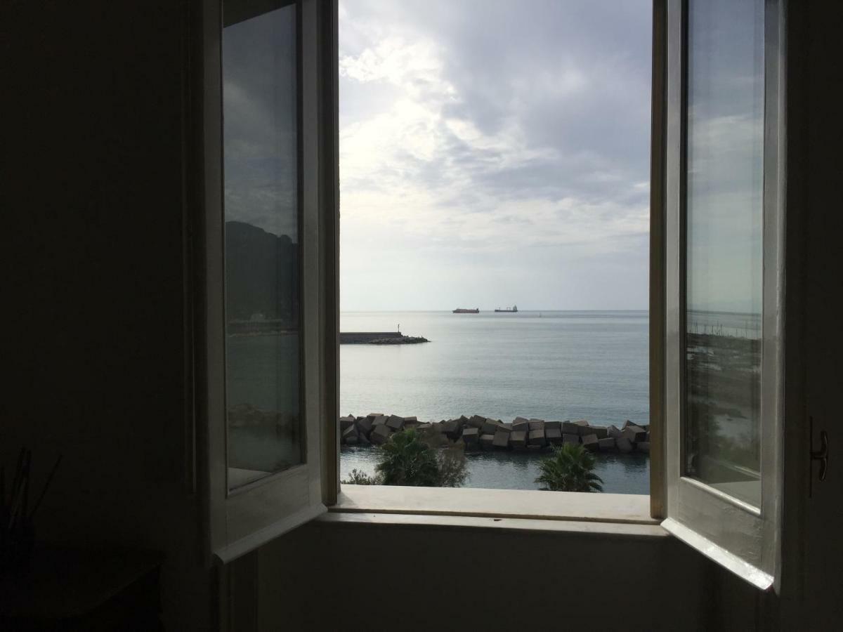 B&B Di Mare E D'Azzurro Salerno Exteriér fotografie