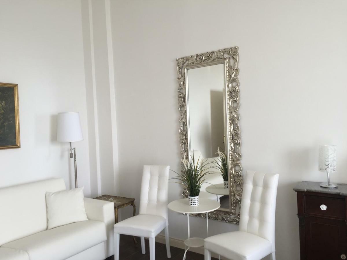 B&B Di Mare E D'Azzurro Salerno Exteriér fotografie